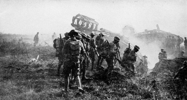wwi troops advance
