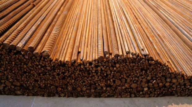 side view of Ai Weiwei's "Straight"