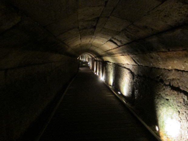 crusader tunnel