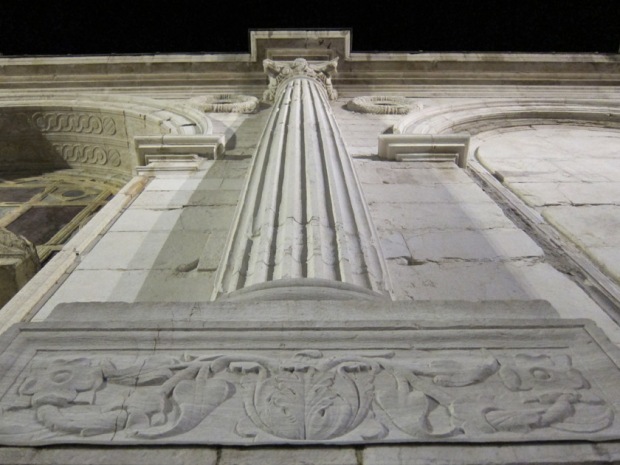 Tempio Malatestiano column from below