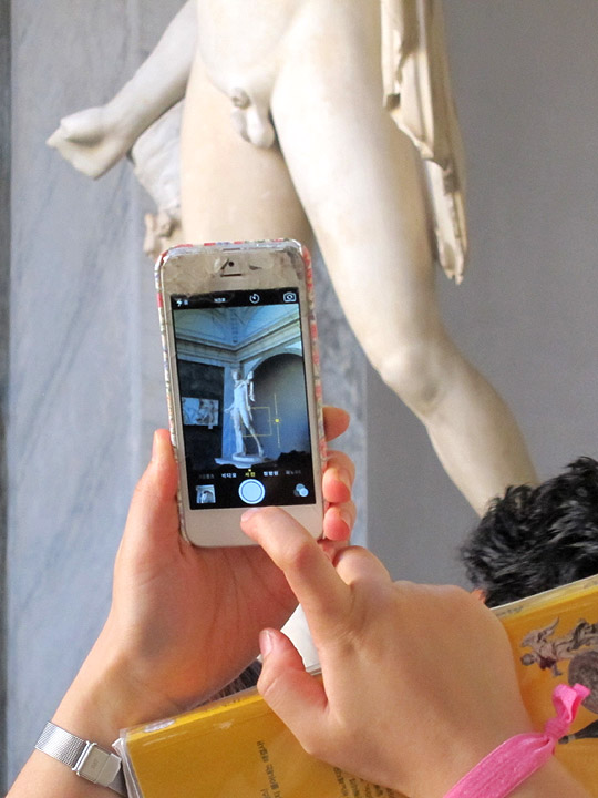 apollo belvedere cell phone photo