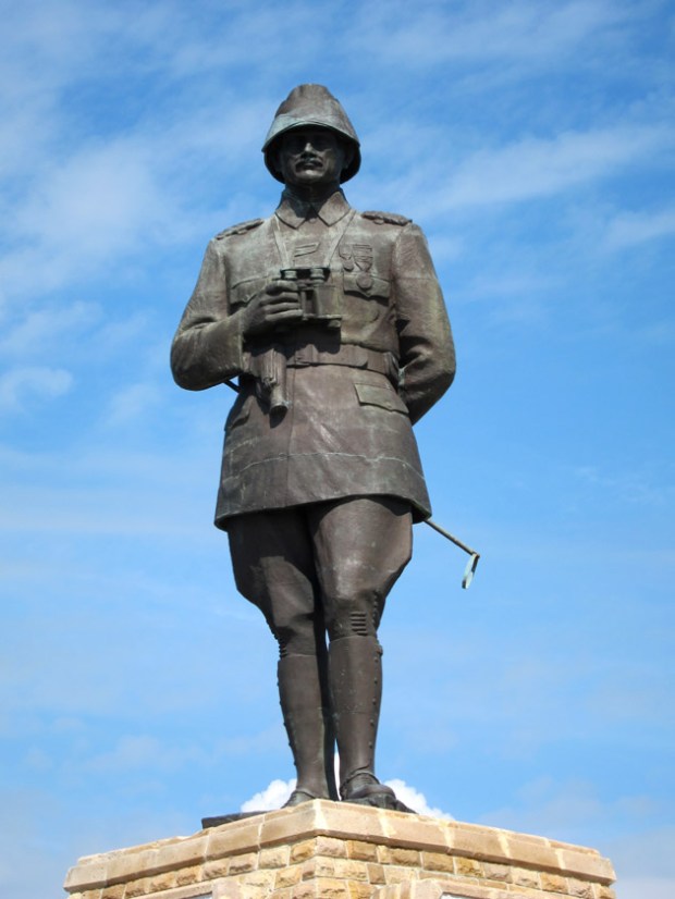 Atatürk Anıtı (Memorial) at Conkbayiri, Gallipoli