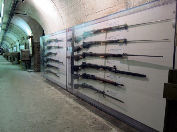 Musee Somme 1916 hallway and gun display