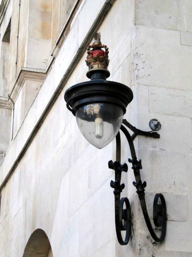 Royal light fixture