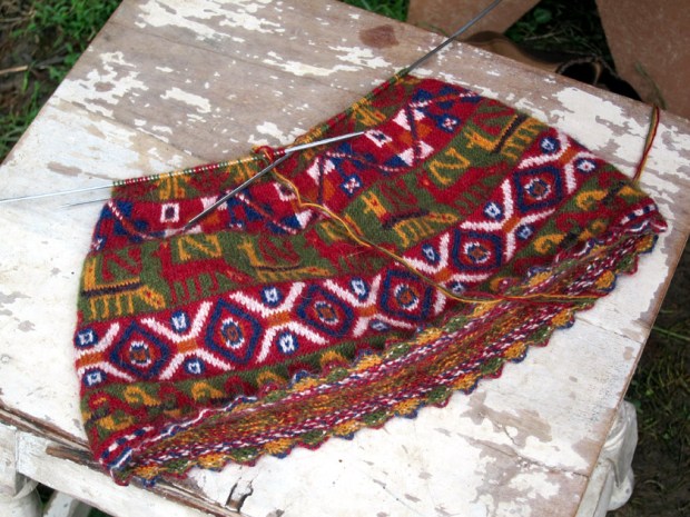 Peru knitting